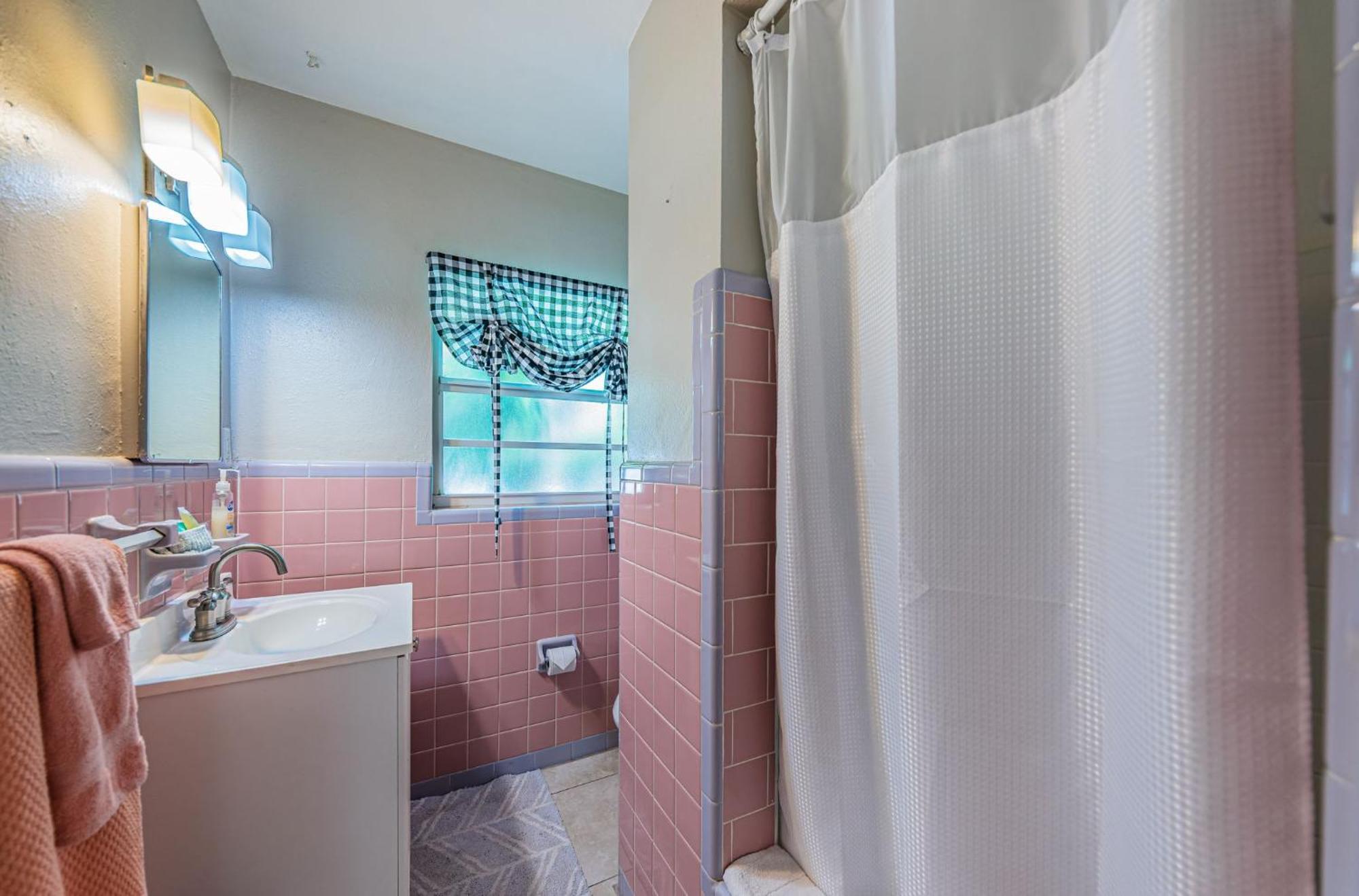Tropical Blue Water Beachside 7 Clearwater Beach Exterior photo